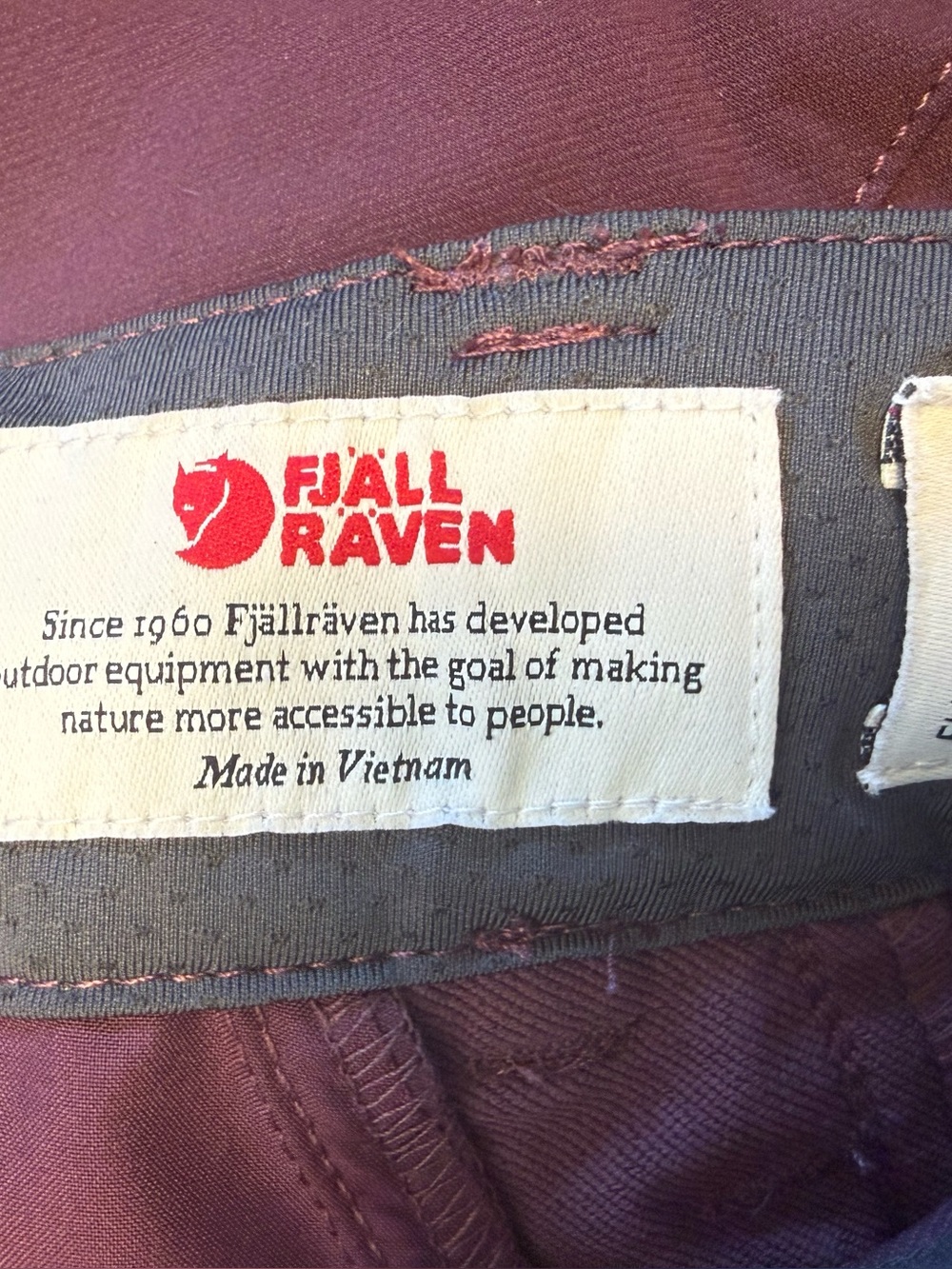 NWT Ladies Fjallraven Port Abisko Trail Stretch Shorts | 4 (EU 36) - Picture 13 of 15